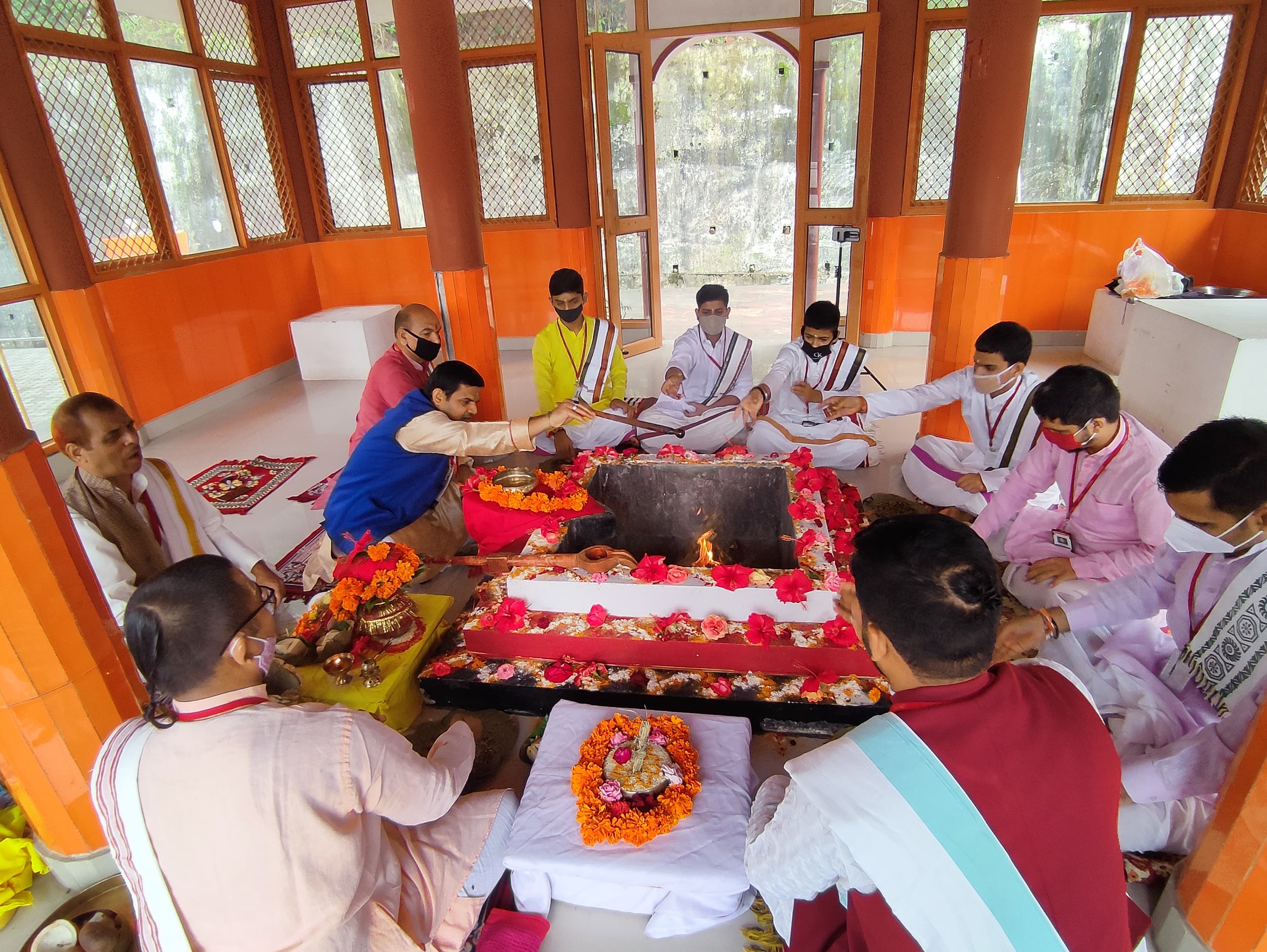 Poojan Seva (Havan)